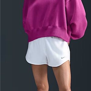 Nike fuchsia crew neck